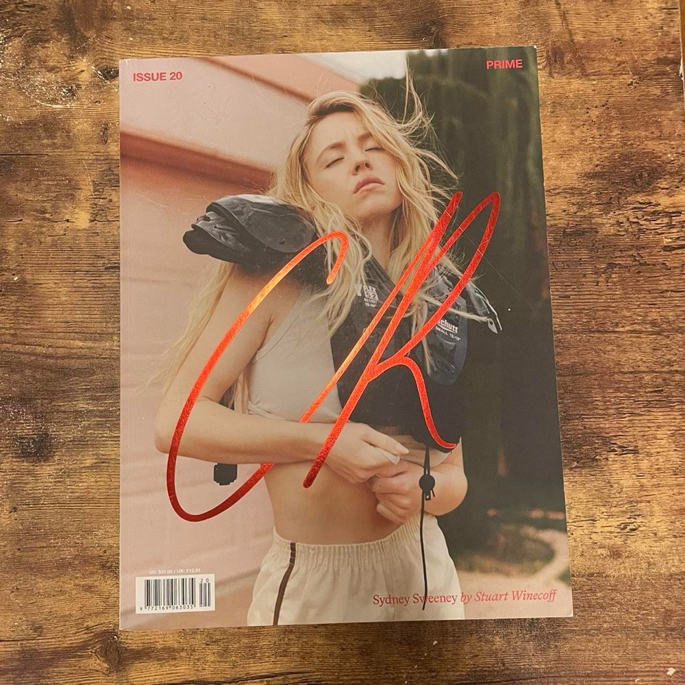 CR Fashion Book Sydney Sweeney - Picture 2 of 2